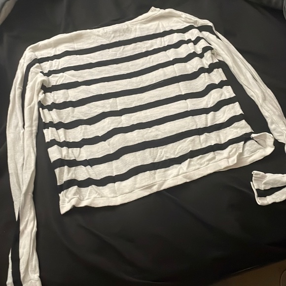 XS banana republic stripped shirt - Picture 2 of 2